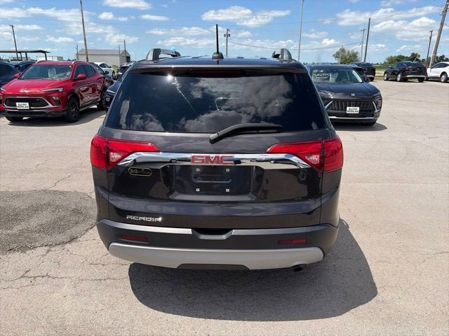 2019 GMC Acadia — detail view