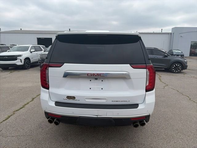 2022 GMC Yukon — detail view